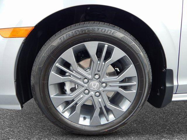new 2026 Honda Odyssey car, priced at $48,990