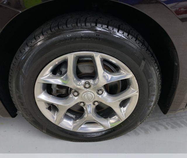 used 2018 Chrysler Pacifica car, priced at $16,274