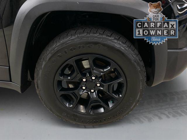 used 2022 Jeep Cherokee car, priced at $22,990