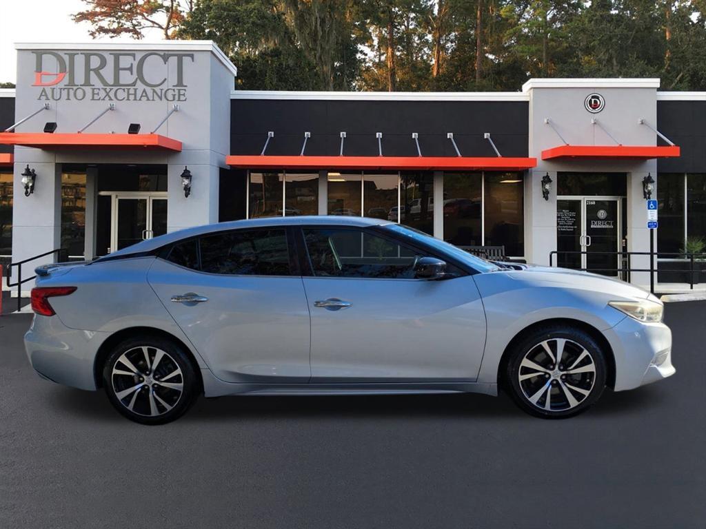 used 2018 Nissan Maxima car