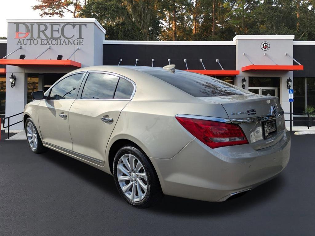 used 2016 Buick LaCrosse car