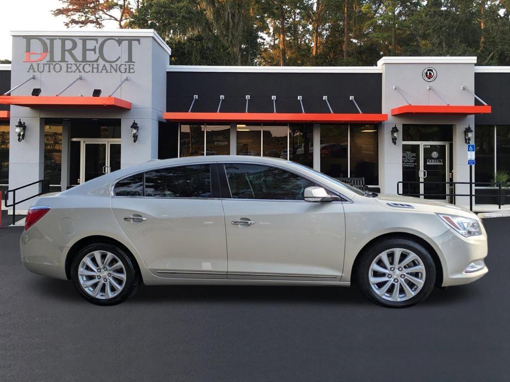 used 2016 Buick LaCrosse car