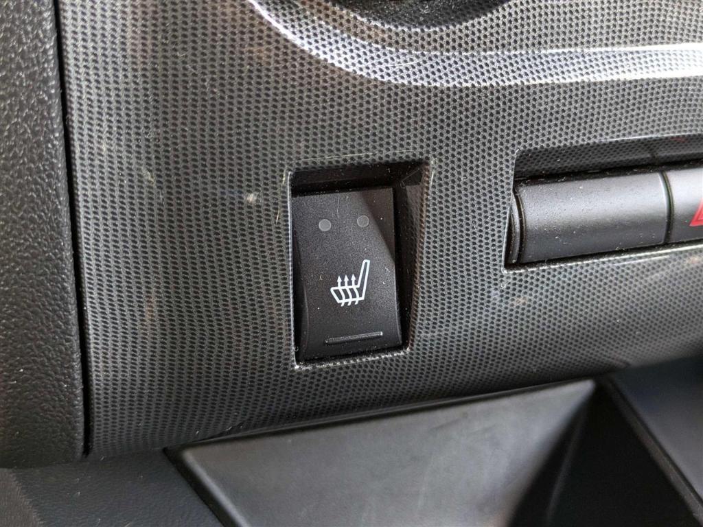 used 2013 Dodge Challenger car