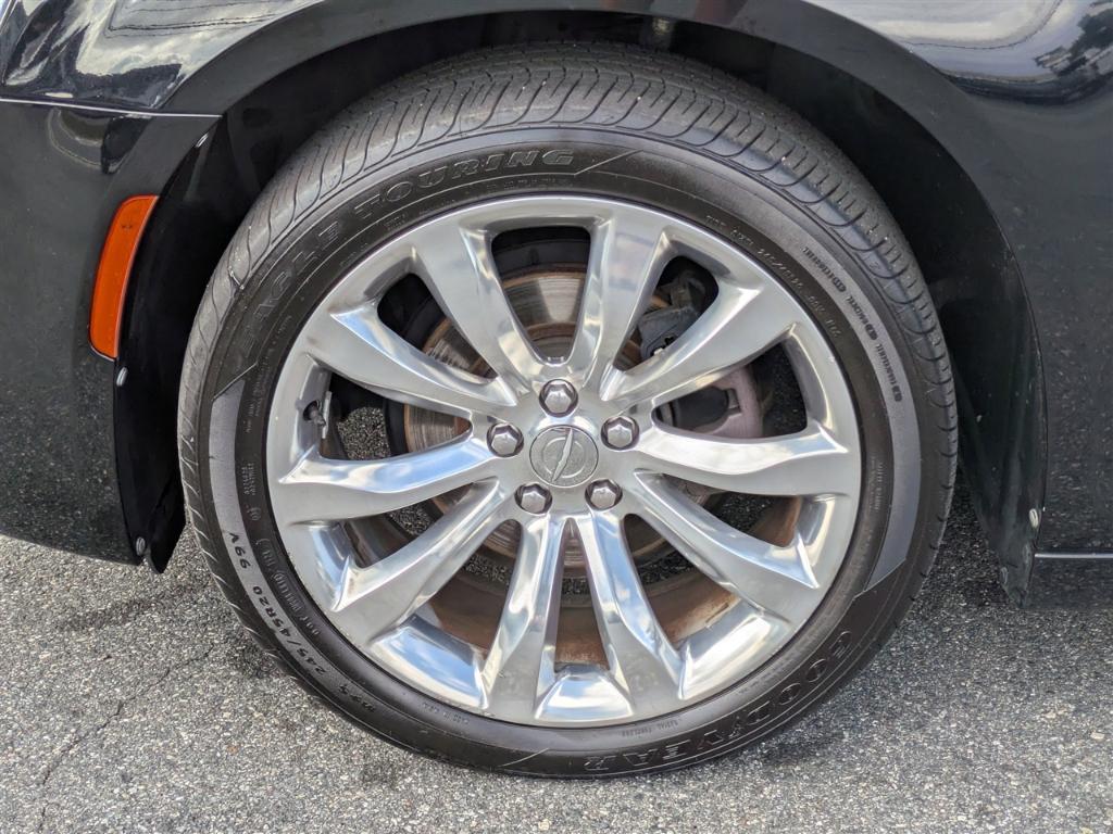 used 2020 Chrysler 300 car, priced at $19,995