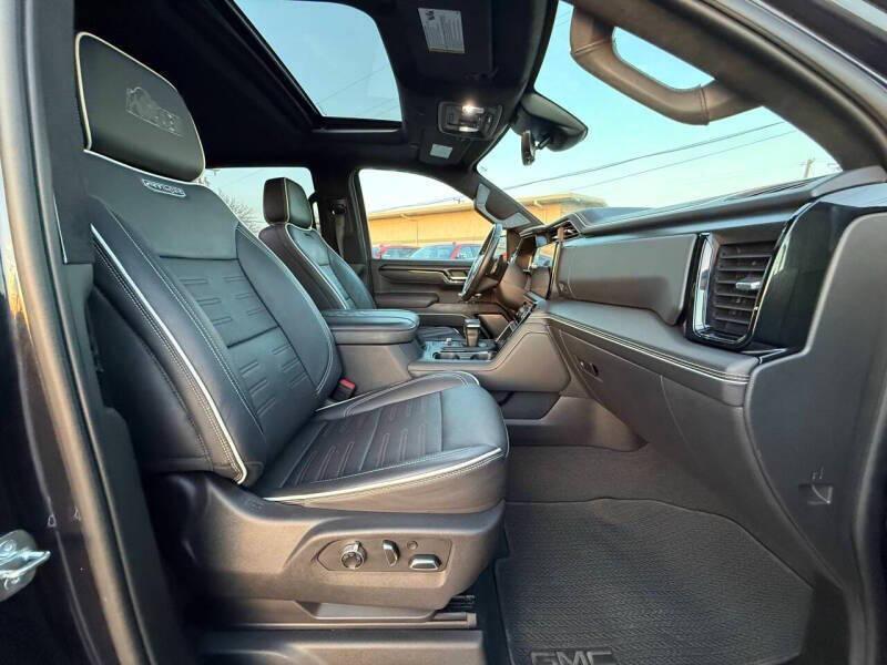 used 2023 GMC Sierra 1500 car, priced at $46,995