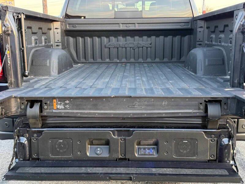 used 2023 GMC Sierra 1500 car, priced at $46,995