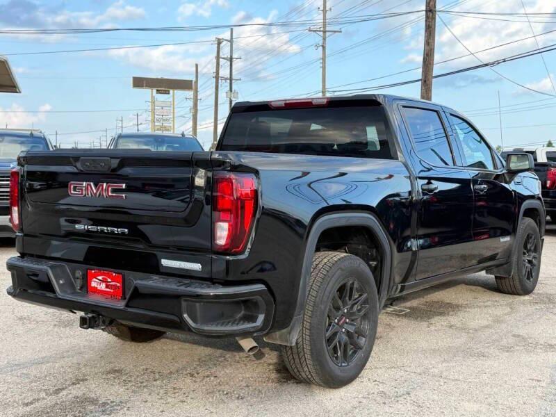 used 2025 GMC Sierra 1500 car, priced at $29,995