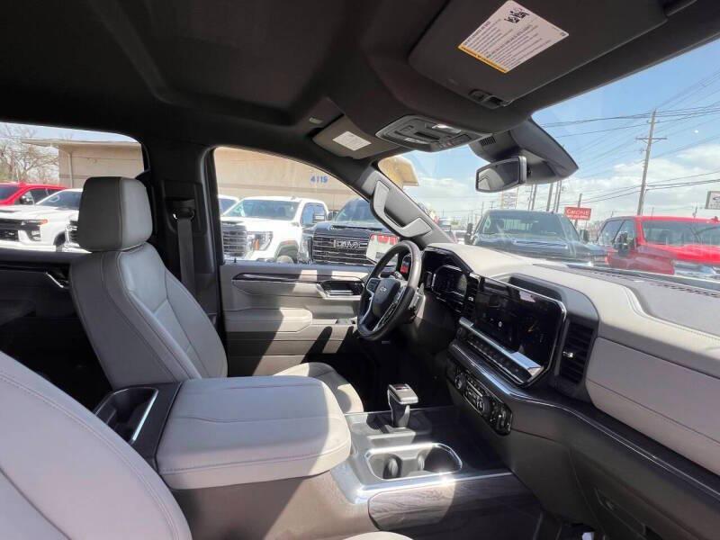 used 2023 Chevrolet Silverado 1500 car, priced at $29,995