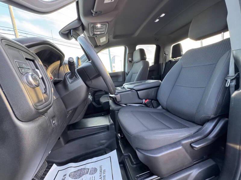 used 2024 GMC Sierra 1500 car, priced at $28,995