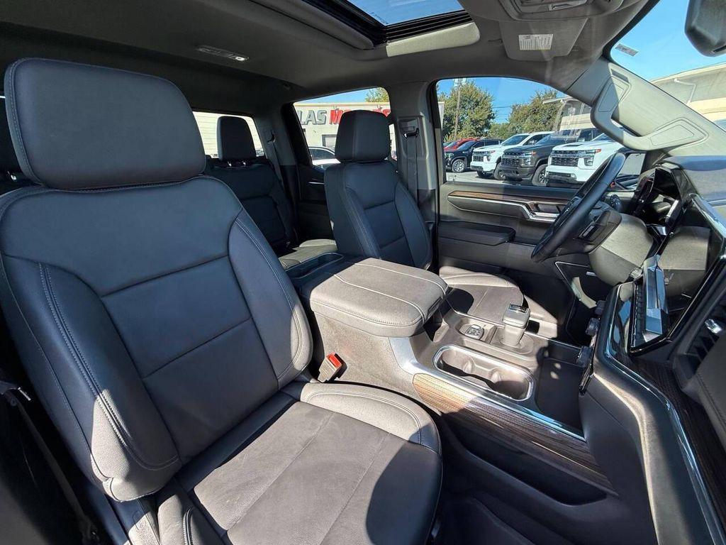 used 2024 Chevrolet Silverado 1500 car, priced at $33,995