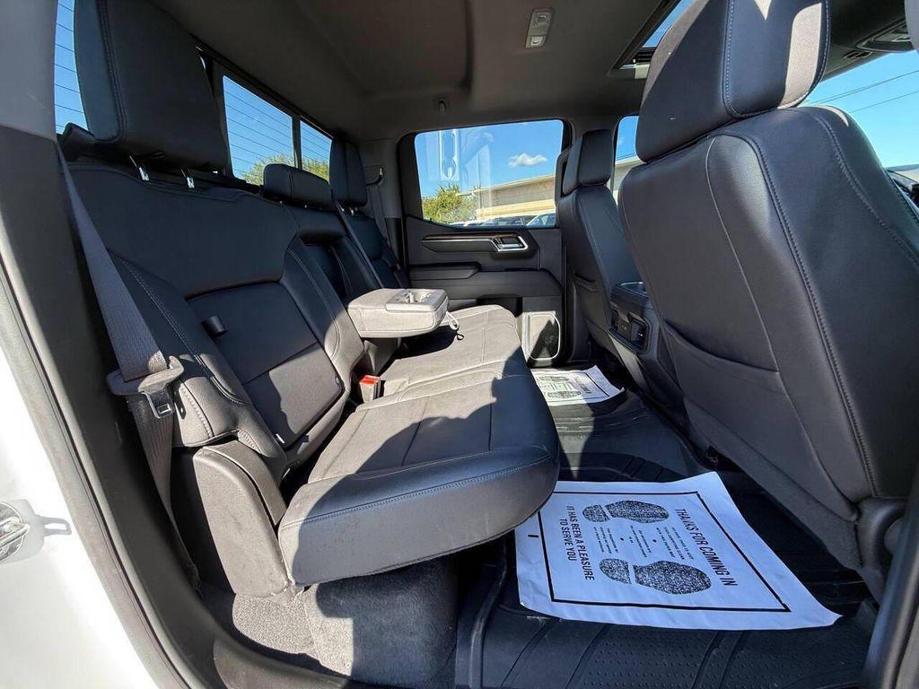 used 2024 Chevrolet Silverado 1500 car, priced at $33,995