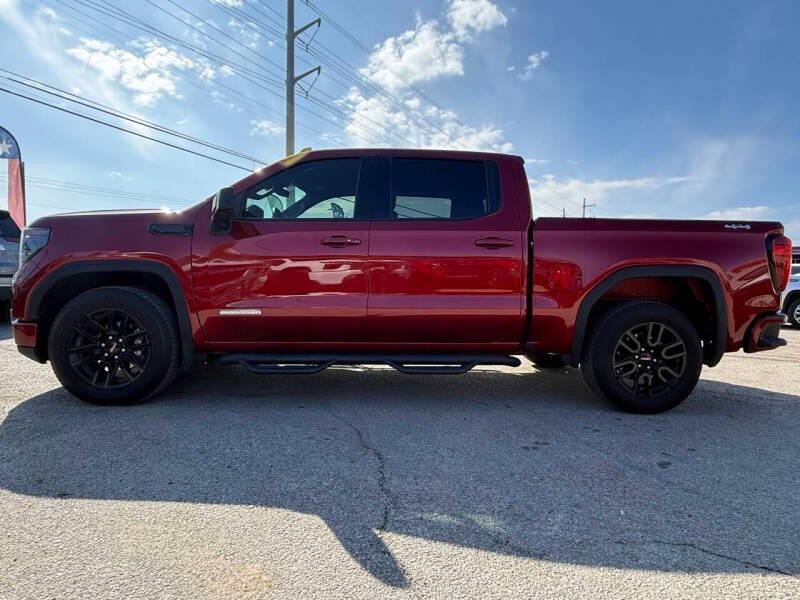 used 2023 GMC Sierra 1500 car, priced at $34,995