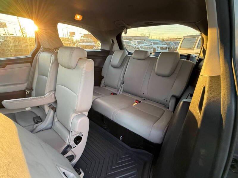 used 2019 Honda Odyssey car, priced at $15,495