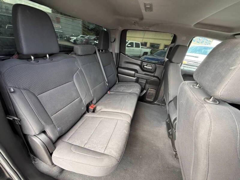 used 2023 GMC Sierra 1500 car, priced at $25,995