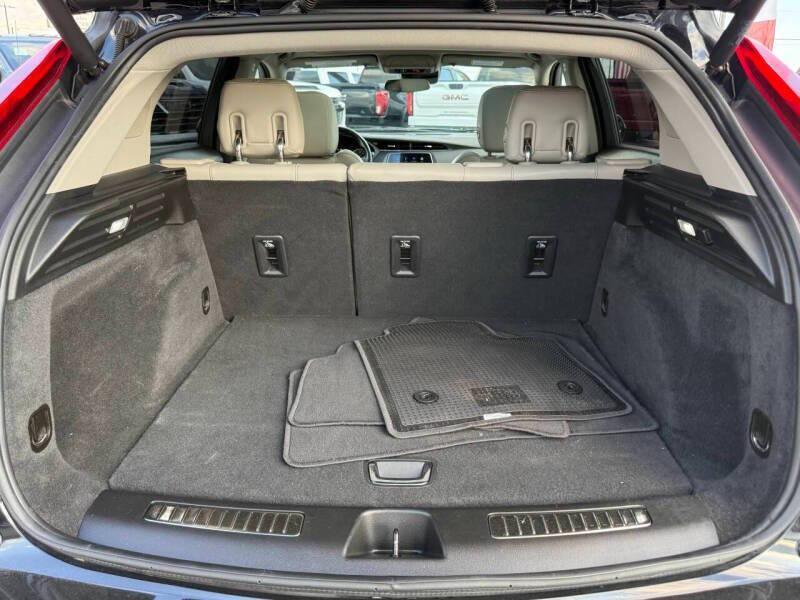 used 2021 Cadillac XT4 car, priced at $18,995