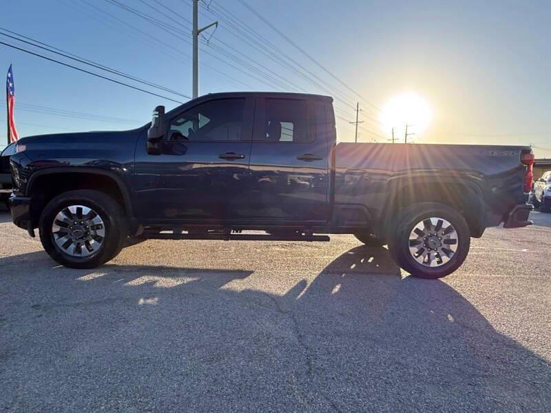 used 2022 Chevrolet Silverado 2500 car, priced at $28,995