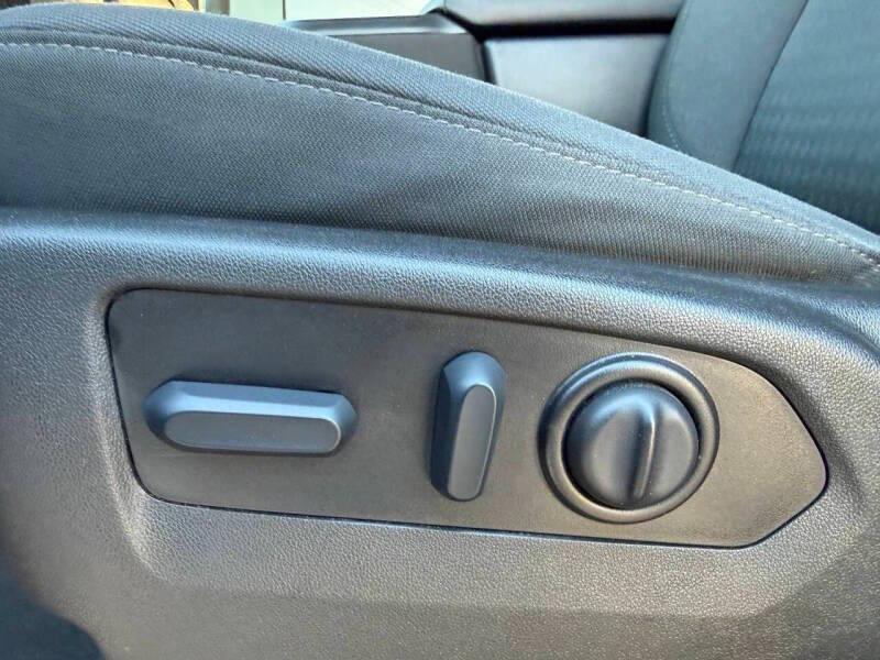 used 2022 Chevrolet Silverado 2500 car, priced at $28,995