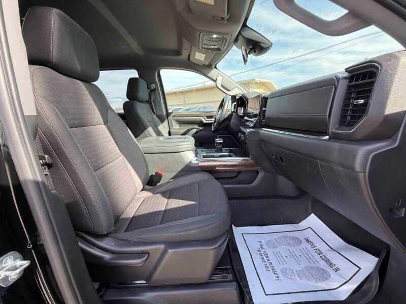 used 2022 Chevrolet Silverado 1500 car, priced at $27,995