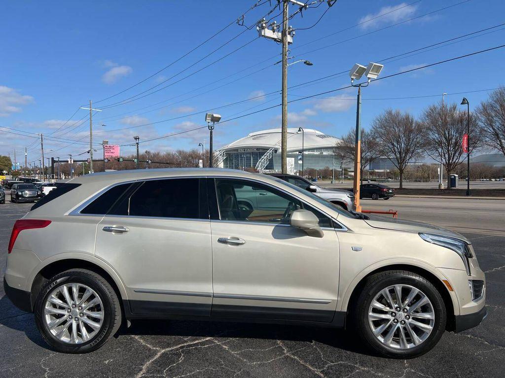 used 2017 Cadillac XT5 car, priced at $14,995