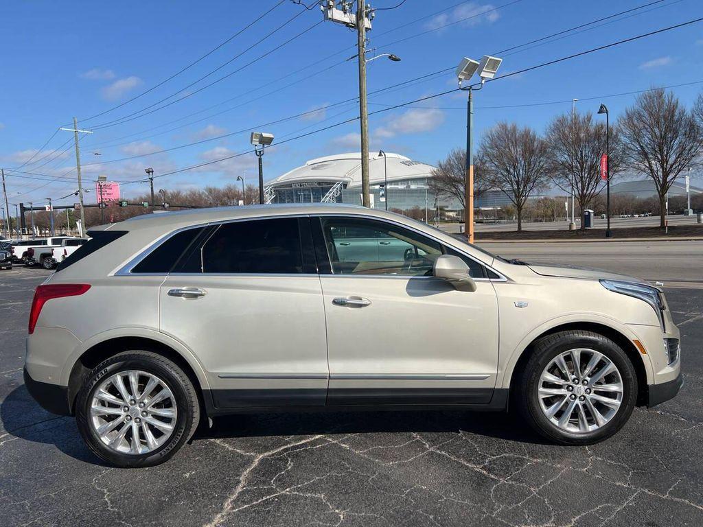 used 2017 Cadillac XT5 car, priced at $14,995