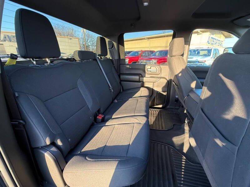 used 2025 Chevrolet Silverado 2500 car, priced at $39,995