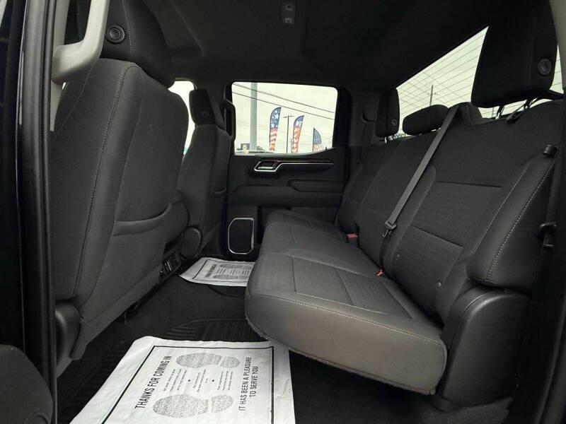 used 2022 Chevrolet Silverado 1500 car, priced at $26,995