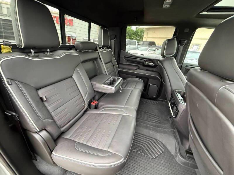 used 2023 GMC Sierra 1500 car, priced at $46,995