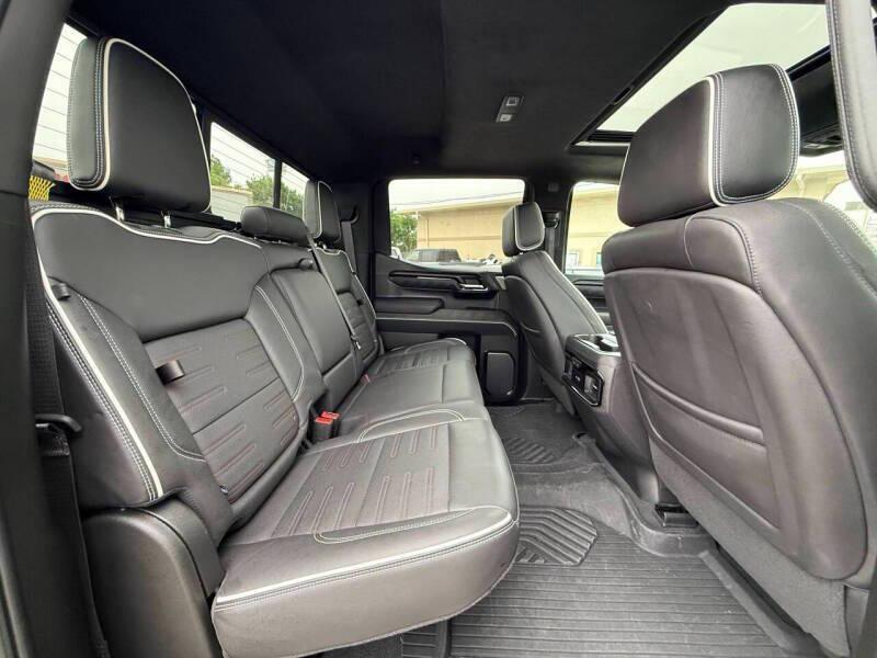 used 2023 GMC Sierra 1500 car, priced at $46,995