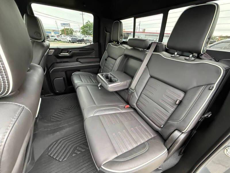 used 2023 GMC Sierra 1500 car, priced at $46,995