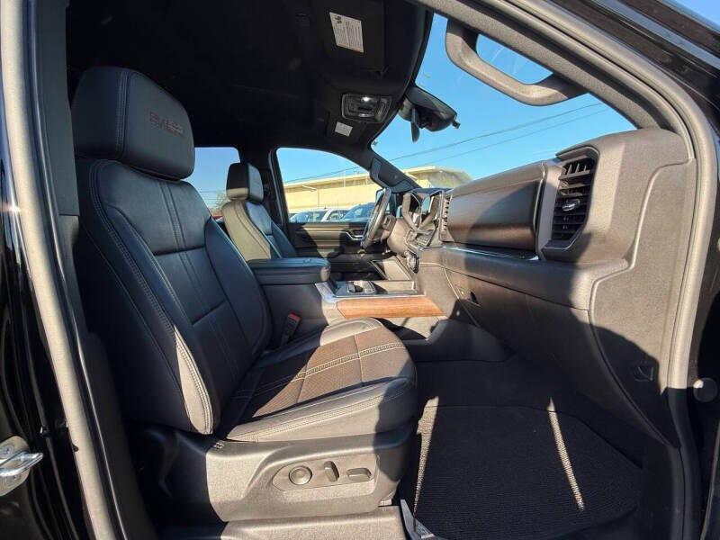 used 2024 Chevrolet Silverado 2500 car, priced at $32,995