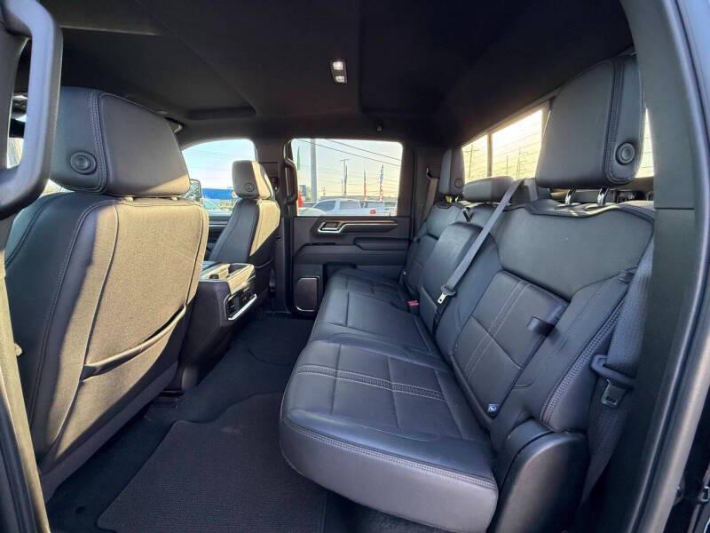 used 2024 Chevrolet Silverado 2500 car, priced at $32,995