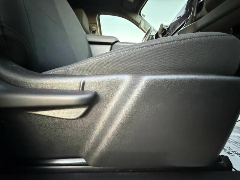 used 2024 Chevrolet Silverado 1500 car, priced at $29,995