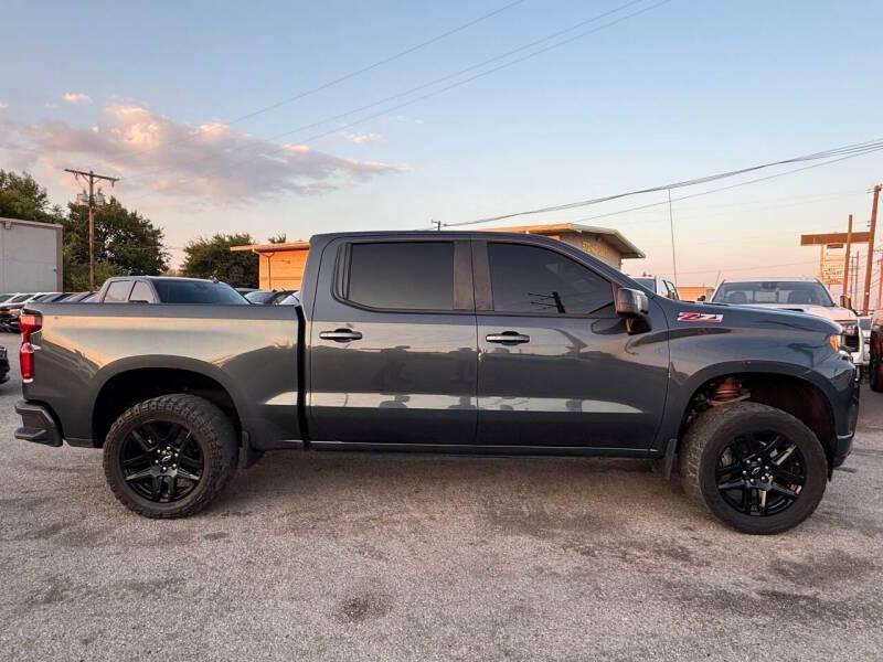 used 2022 Chevrolet Silverado 1500 Limited car, priced at $23,997