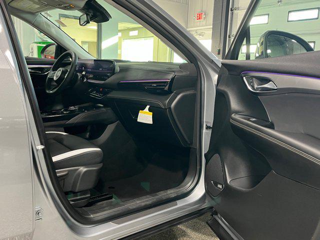 used 2025 Buick Envision car, priced at $29,990