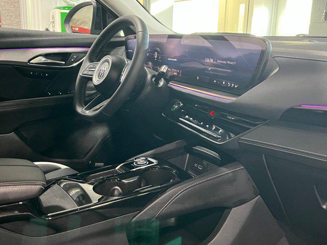 used 2025 Buick Envision car, priced at $29,990