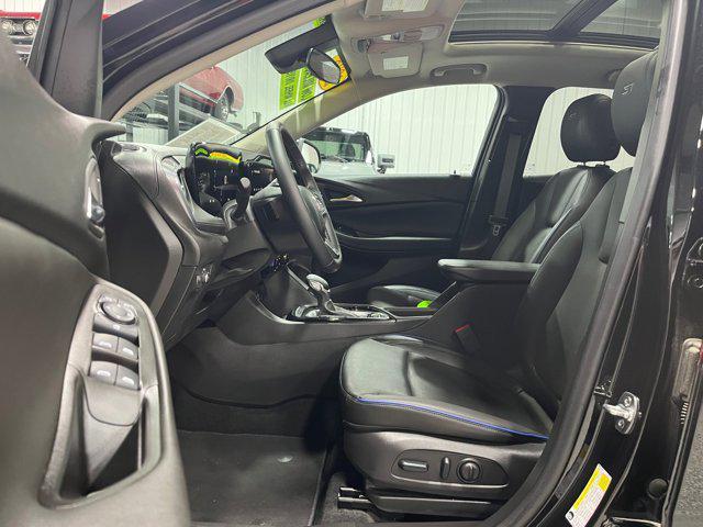 used 2025 Buick Encore GX car, priced at $30,990