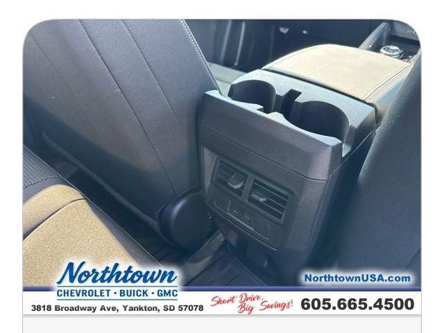 new 2025 GMC Canyon car, priced at $44,085