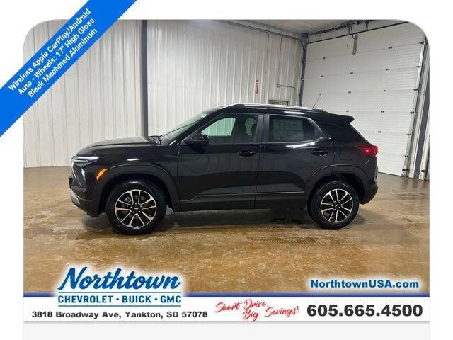 new 2026 Chevrolet TrailBlazer car, priced at $27,295
