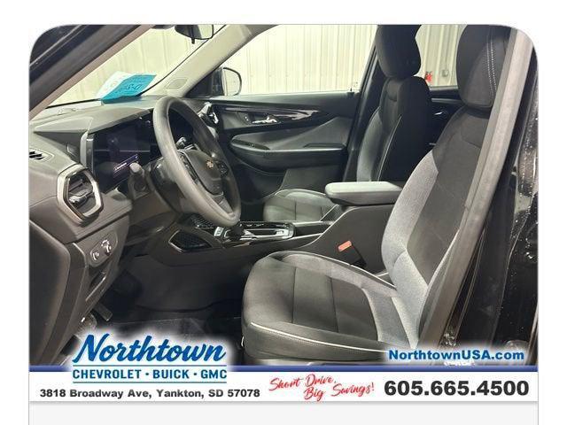 new 2026 Chevrolet TrailBlazer car, priced at $27,295