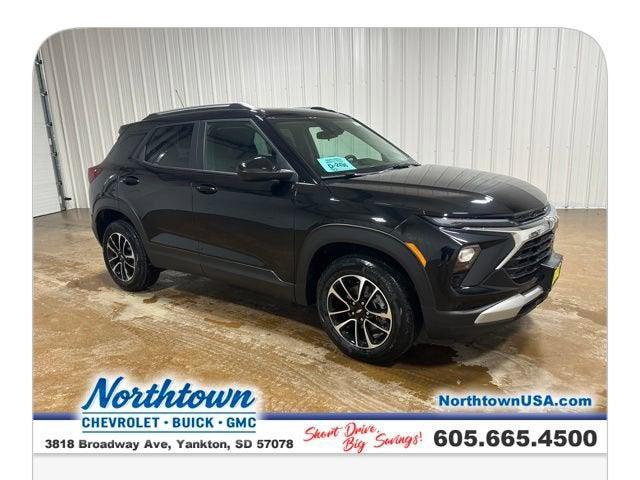 new 2026 Chevrolet TrailBlazer car, priced at $27,295