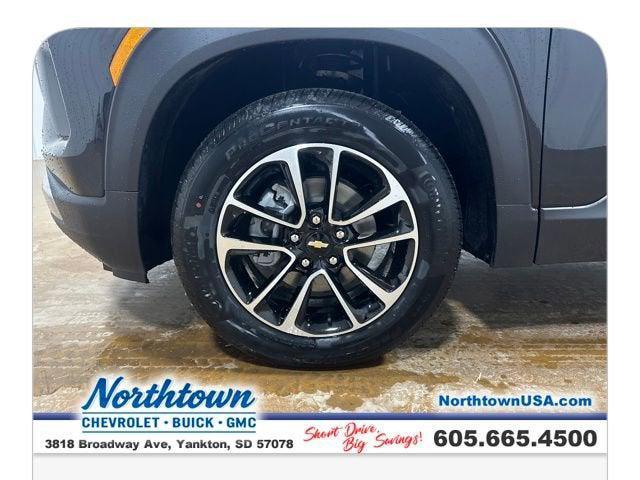 new 2026 Chevrolet TrailBlazer car, priced at $27,295