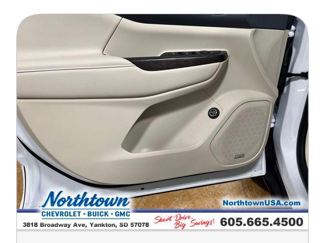 used 2023 GMC Acadia car, priced at $36,990