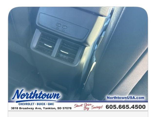 new 2026 Chevrolet Equinox car, priced at $36,715