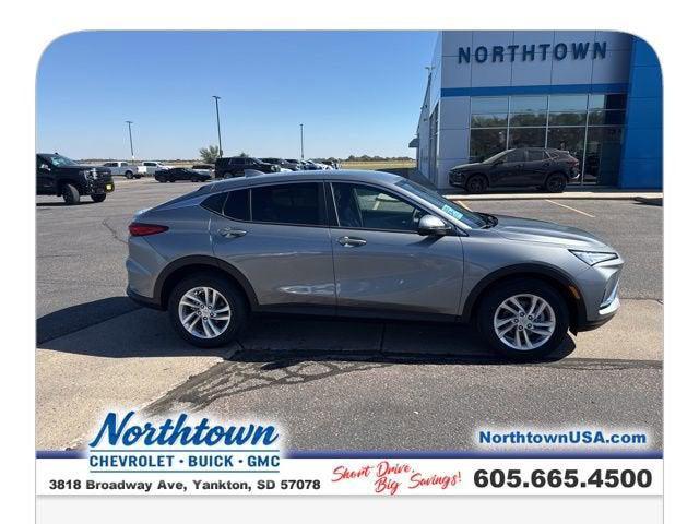 new 2026 Buick Envista car, priced at $25,985