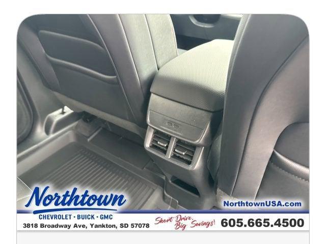 new 2026 Chevrolet Equinox car, priced at $36,605