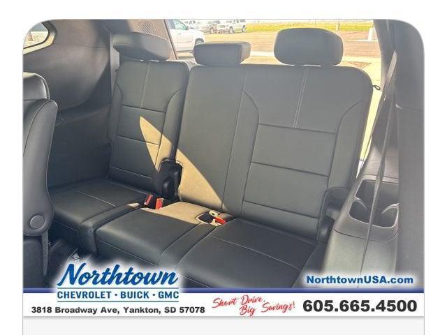 new 2026 GMC Acadia car, priced at $49,975