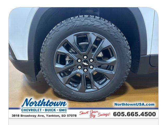 used 2021 Chevrolet Traverse car, priced at $24,487
