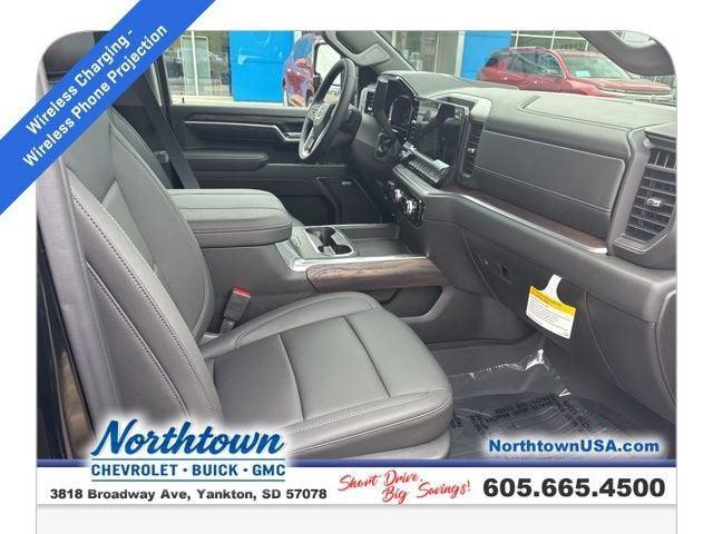 new 2025 GMC Sierra 2500 car, priced at $77,320