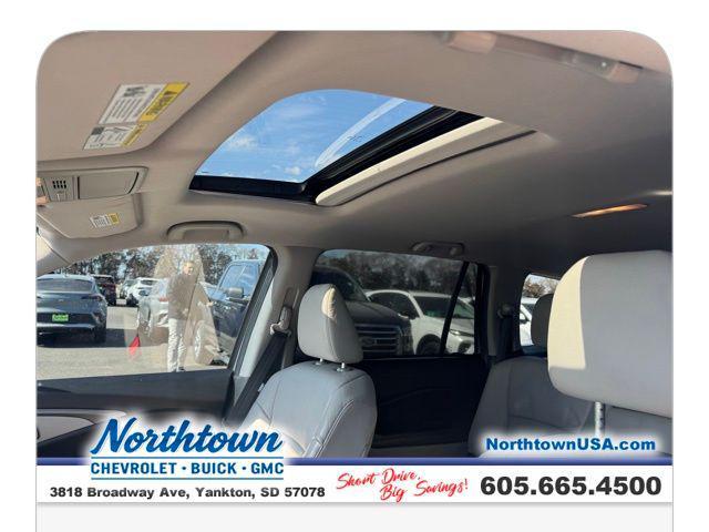 used 2016 Honda Pilot car, priced at $15,987