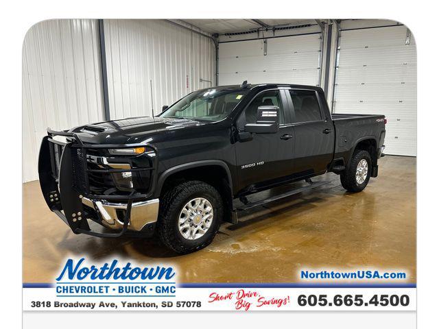 used 2024 Chevrolet Silverado 3500 car, priced at $53,178